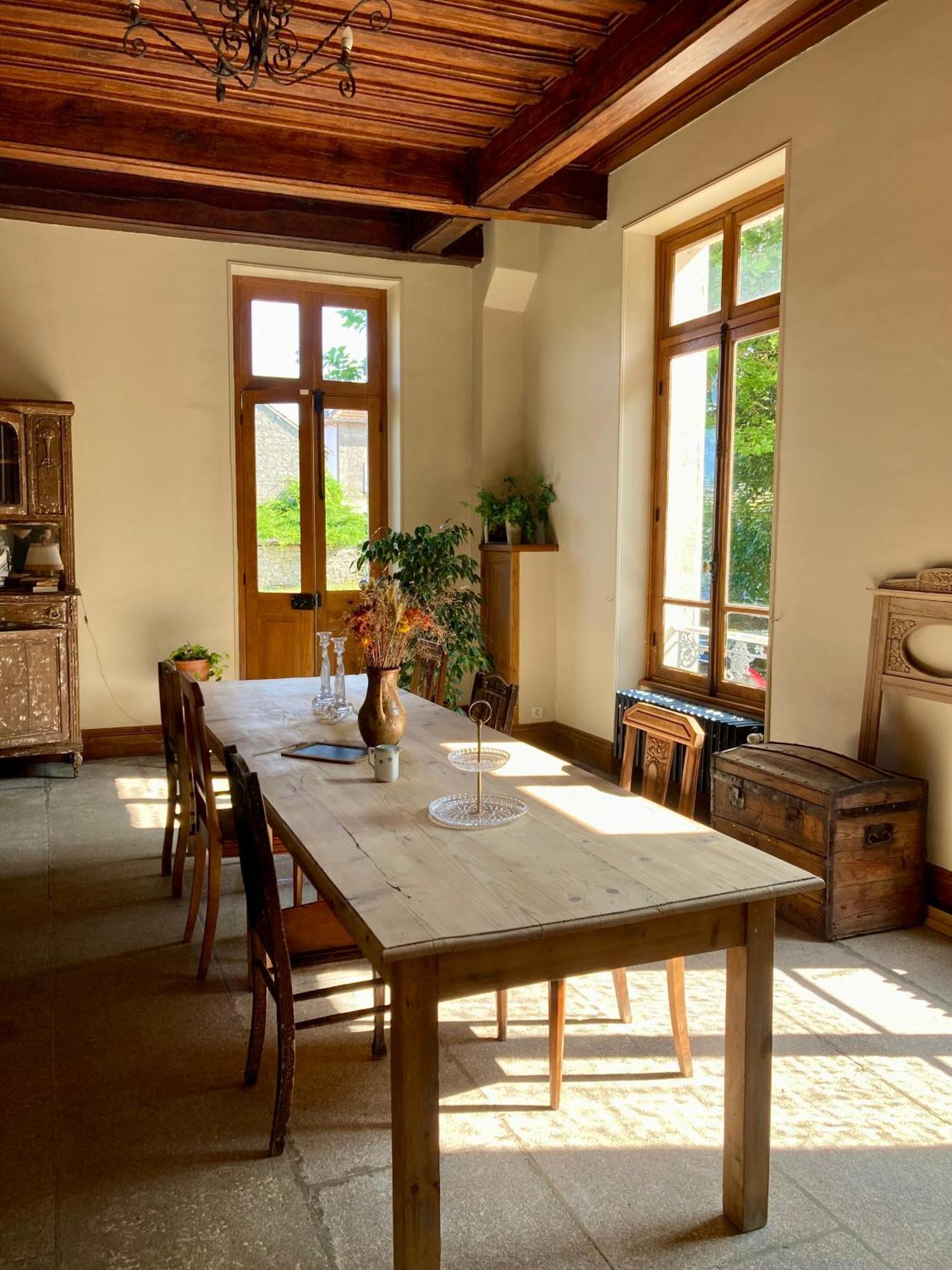 Chateau Gioux Saint-Pierre-Bellevue 외부 사진